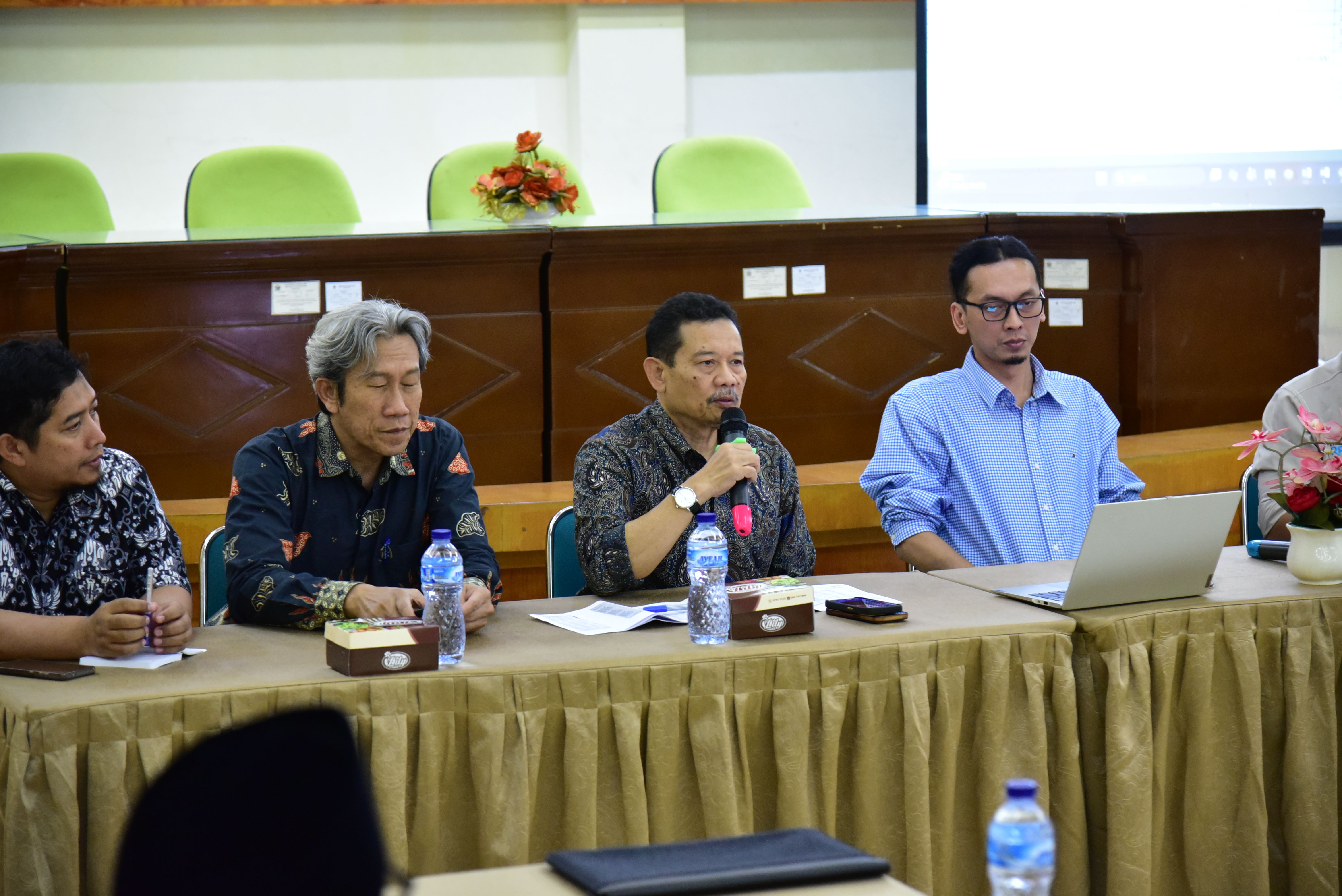 Pastikan Belajar Tak Terhenti, Kemendikdasmen Percepat Rehabilitasi Sekolah di Sumbar