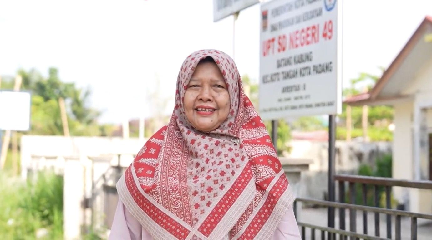 Sekolah Bangkit Pascabencana Sumbar, Semangat Guru Bertahan demi Impian Murid